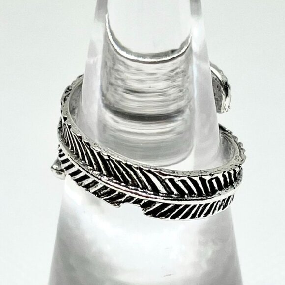 Silver Finish Feather Wraparound Fashion Ring for Women or Men Sz 6 New - Picture 8 of 13